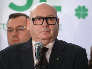 Miniatura: Siłowe wejście do TK i sprawa Berka....