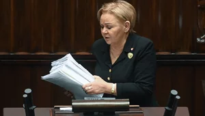 Miniatura: Rządzący bardzo chcą regulować tę...