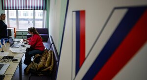 Miniatura: Wszyscy przeciwko Jednej Rosji
