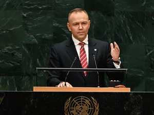 Miniatura: Fundacja odniosła się do spotkań z...
