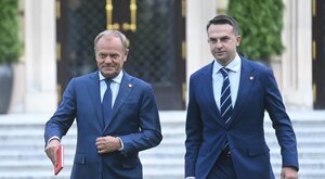 Miniatura: "Rozejm" według Tuska