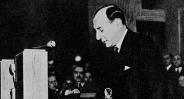 J&oacute;zef Beck podczas przem&oacute;wienia w&nbsp;Sejmie, 5&nbsp;maja 1939&nbsp;r.