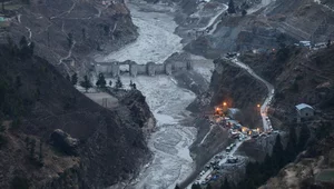 Miniatura: Tragiczna sytuacja w Himalajach. Jego...