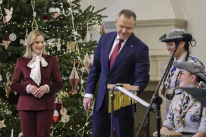 Miniatura: Uroczystość w Pałacu Prezydenckim. Uwagę...