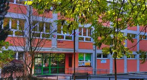 Miniatura: Szkoły w Krakowie bez pieniędzy na papier...