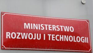 Miniatura: Tyle jednoosobowych firm zwinęło się z...