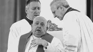 Miniatura: Papież Franciszek ma obustronne zapalenie...