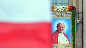 Miniatura: Słuchowisko Karola Wojtyły "Przed sklepem...