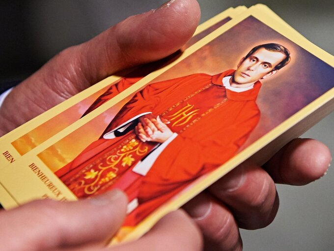 Obrazki z&nbsp;wizerunkiem bł. ks. Jerzego Popiełuszki