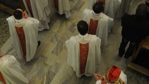 Biskup: Kapłan nie może szukać pocieszenia poza Jezusem