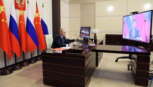 Putin rozmawiał z Xi Jinpingiem. "Stworzyliśmy nowy model kooperacji"