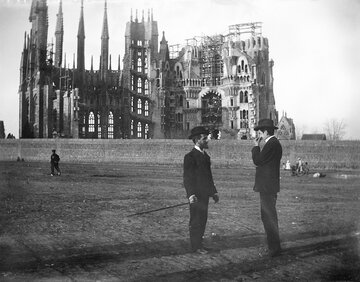 Sagrada Familia. Budowa -&nbsp;zdjęcie z&nbsp;1905 roku