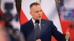 Miniatura: Prezydent skomentował okładkę "Polityki" z...
