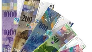 Miniatura: Frank na huśtawce, dolar w górę, euro w dół
