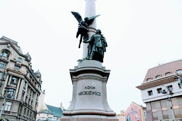 Pomnik Adama Mickiewicza we&nbsp;Lwowie