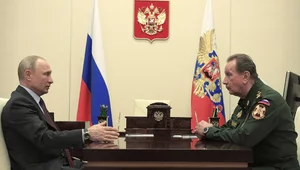 Miniatura: Partia wojny trzyma się mocno