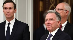 Miniatura: Wysłannicy Trumpa zatrzymali się w...