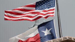 Miniatura: Teksas: Gubernator przysięga zbudować mur...