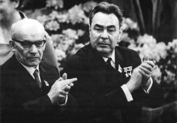 Władysław Gomułka i&nbsp;Leonid Breżniew w&nbsp;NRD, 1967 rok.