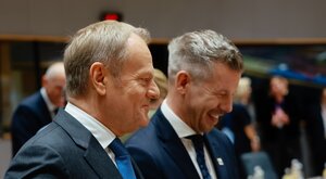 Miniatura: Premier Węgier: Zełenski poprosił Polskę i...