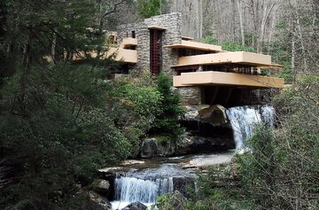 Fallingwater, dom projektu Wrighta