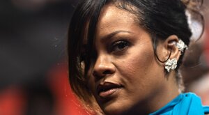 Miniatura: Atak na światową gwiazdę. Ostrzelano jej dom