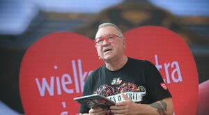 Miniatura: Szef WOŚP znowu zawiadamia służby....