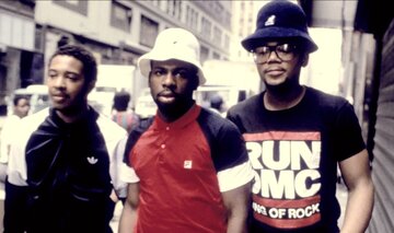 Muzycy zespołu Run DMC: Joseph Simmons (Run), Jason Mizell, Darryl McDaniels (D.M.C.)