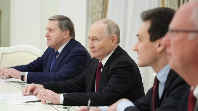 Prezydent Rosji Putin spotyka się w Kremlu z amerykańskim wysłannikiem specjalnym Witkoffem