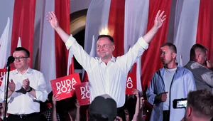 Miniatura: Ponad połowa Polaków dobrze ocenia...