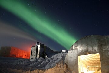 Amundsen-Scott South Pole Station &ndash; amerykańska stacja naukowo-badawcza w&nbsp;Antarktydzie