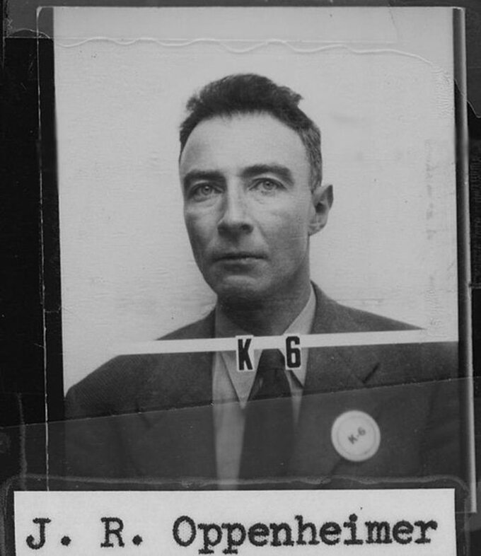 Identyfikator Oppenheimera z laboratorium Los Alamos