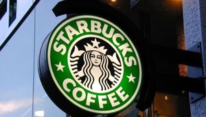 USA: Starbucks opłaci pracownikom koszty "zmiany płci" i aborcji