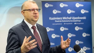 Miniatura: Sondaż: Były polityk PiS wygra z liderem...