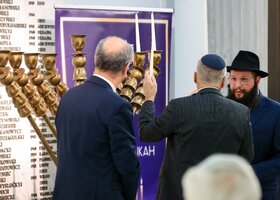 Miniatura: "Haniebny atak na światła nadziei"....