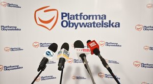 Miniatura: Partyjniactwo kaptuje temat aborcji