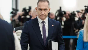 Miniatura: "Okłamał żołnierzy". Wiceszef MON oskarża...