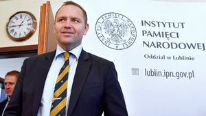 Miniatura: IPN reaguje na fake newsy o Nawrockim....