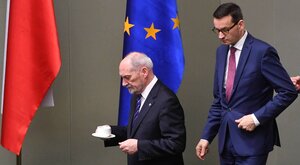 Miniatura: Ciszej nad tym zamachem