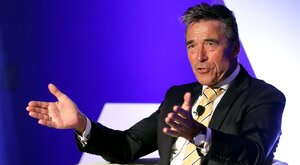 Miniatura: Były szef NATO wzywa do wysłania wojsk na...