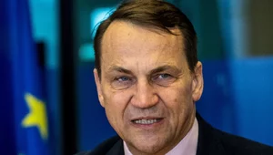 Miniatura: Opozycja krytykuje exposé Sikorskiego....