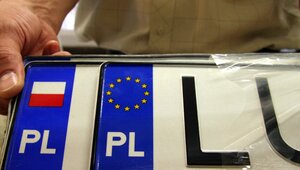 Miniatura: Rząd podniesie opłaty dla kierowców....