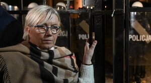 Miniatura: Przyłębska: Prezesa TK nie można zawiesić,...