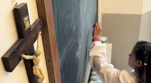 Miniatura: Kto chce usunąć religię ze szkół? "Zawsze...