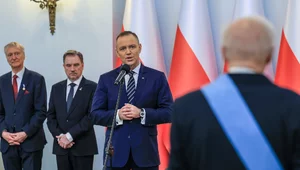 Miniatura: "Polska jest dumna". Nawrocki wręczył...