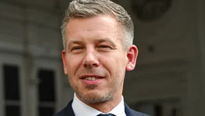 Miniatura: "To nakazuje konkurencyjność". Magyar:...