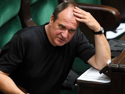 Miniatura: "Ruch wyprzedzający". Kukiz wprost o...