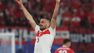 Miniatura: Turecki piłkarz wykluczony za wykonanie...