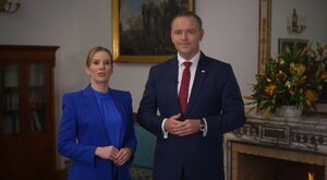 Miniatura: Człowiek z blokowiska