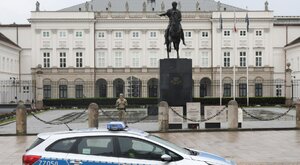 Miniatura: "Pomogli policji zatrzymać posłów PiS"....